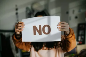 No On White Paper Wallpaper