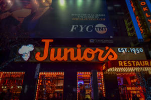 Nyc Junior's Restaurant Wallpaper