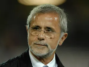 Old Gerd Muller Close Up Wallpaper