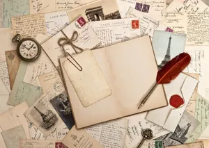 Old-school Vintage Letters Wallpaper