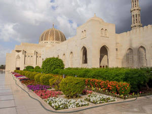 Oman Mosque Exterior Wallpaper