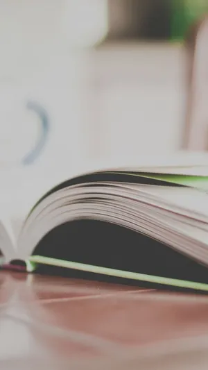 Open Book Aesthetic Wallpaper