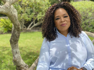 Oprah Winfrey American Host Wallpaper