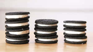 Oreo Cookie Stacks Wallpaper