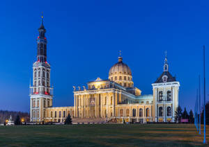 Our Lady Of Licheń Basilica Church Wallpaper