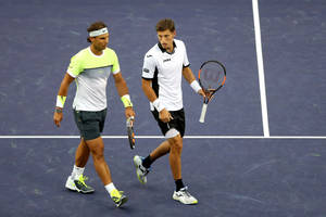 Pablo Carreno Busta And His Mate Walking Wallpaper