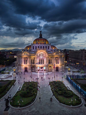 Palace Of Fine Arts Gray Clouds Wallpaper