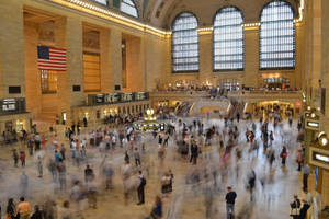 Passengers At Grand Central Terminal Wallpaper