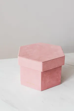 Pastel Pink Color Hexagon Box Wallpaper