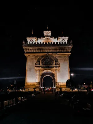 Patuxai In Vientiane At Night Wallpaper