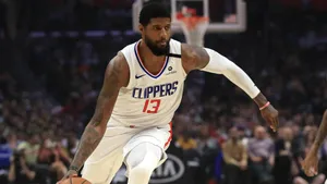 Paul George Stars For The La Clippers Wallpaper