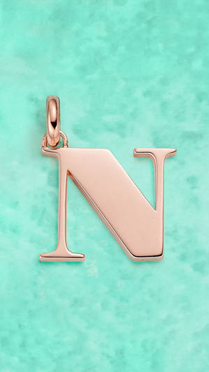 Pendant Letter N Wallpaper