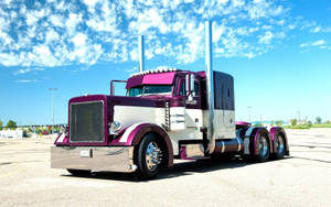 Peterbilt Exploring The Open Road Wallpaper