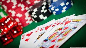 Photo Of A Royal Flush Card Baccarat Green Table Wallpaper