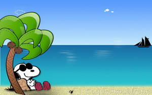 Pic Snoopy Enjoying Some R&r At The Beach Wallpaper