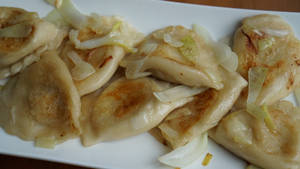 Pierogi White Onions Wallpaper