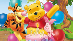 Piglet Party Cake Wallpaper