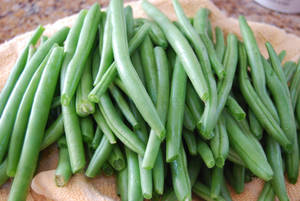 Pile Of Green Beans Wallpaper