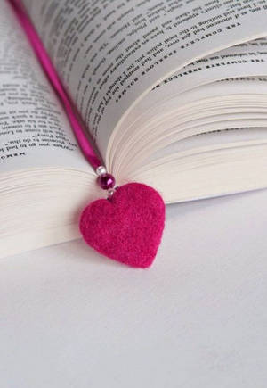 Pink Heart Book Marker Wallpaper