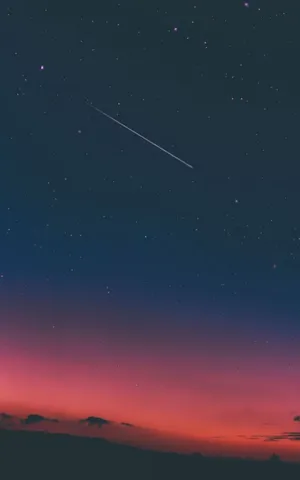 Pink Sky Shooting Star Aesthetic Tablet Wallpaper