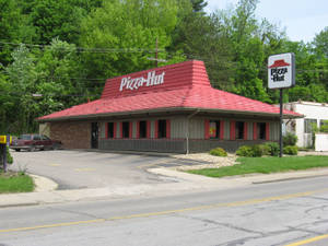 Pizza Hut Red Lid Roof Wallpaper