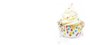 Polka Dot Cupcake Wallpaper