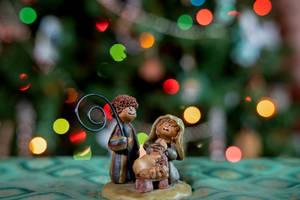 Porcelain Figurines Nativity Scene Wallpaper