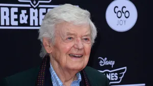 Portrait Of An Enthusiastic Hal Holbrook Wallpaper