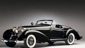 Pristine 1939 Mercedes Benz Classic Car Wallpaper