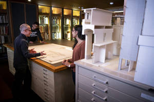 Professor With Students At Carnegie Mellon University Wallpaper