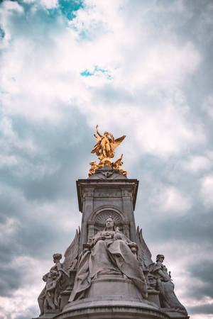 Queen Victoria Memorial England Wallpaper