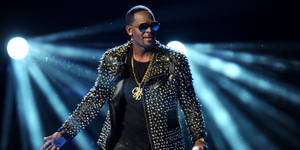 R Kelly Concert Performance Wallpaper