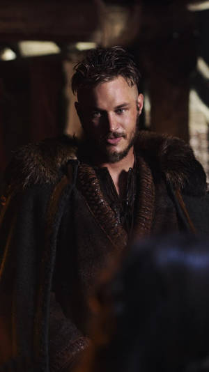 Ragnar Lothbrok 4k Vikings Brown Tunic Wallpaper