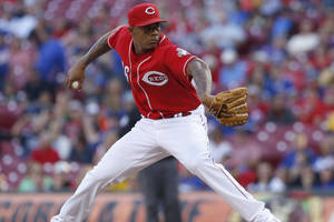 Raisel Iglesias Brown Mitt Wallpaper