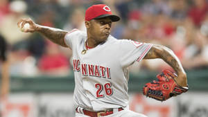 Raisel Iglesias White Red Wallpaper