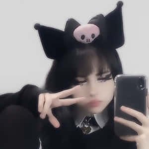 Random Pfp Of Kuromi Girl Wallpaper