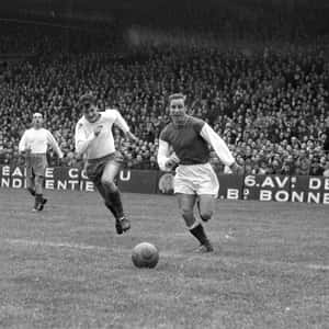 Raymond Kopa Going Past Jean Davanne Wallpaper