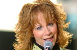 Reba Mcentire Country Music Singing Wallpaper