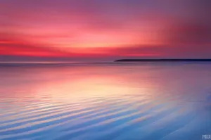 Red Aesthetic Chromebook Background Wallpaper