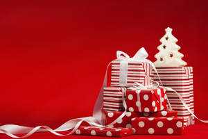Red Christmas Background Gifts Wallpaper