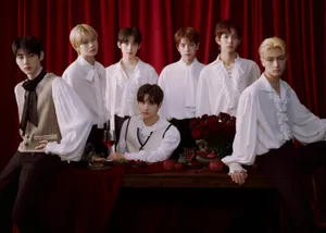 Red Formal Photo Enhypen Aesthetic Wallpaper