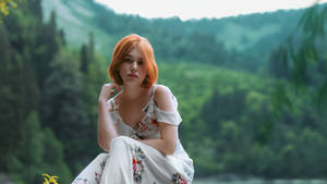 Red-haired Women Wallpaper