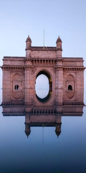 Reflection Of Gateway To India Wallpaper