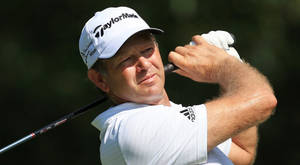 Retief Goosen Showcasing His Swing Wallpaper