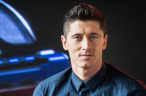 Robert Lewandowski In Formal Attire Wallpaper