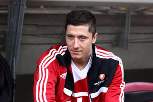 Robert Lewandowski In Jacket Wallpaper