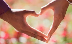 Romantic Couple Heart Hands Wallpaper