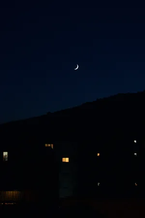 Room Lights Under Crescent Moon Wallpaper