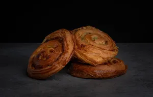 Rose Brown Buns Pastry Wallpaper