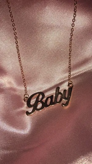 Rose Gold Color Necklace Wallpaper